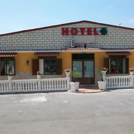 Hotel Il Quadrifoglio ตอร์เรเดลเกรโค ภายนอก รูปภาพ