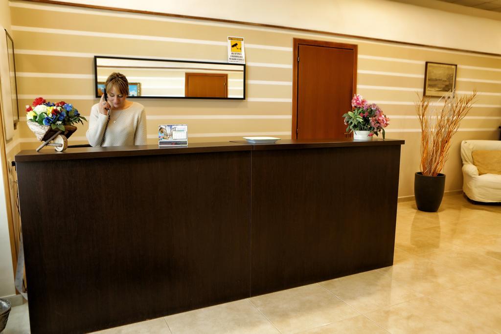 Hotel Il Quadrifoglio ตอร์เรเดลเกรโค ภายนอก รูปภาพ