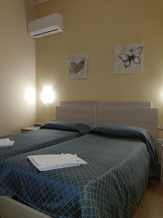 Hotel Il Quadrifoglio ตอร์เรเดลเกรโค ภายนอก รูปภาพ