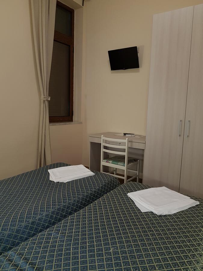Hotel Il Quadrifoglio ตอร์เรเดลเกรโค ภายนอก รูปภาพ